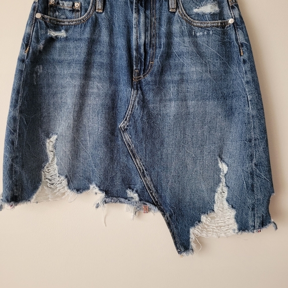 GUESS Denim Skirt Distressed Asymmetric Raw Hem Size 27 - Picture 7 of 15